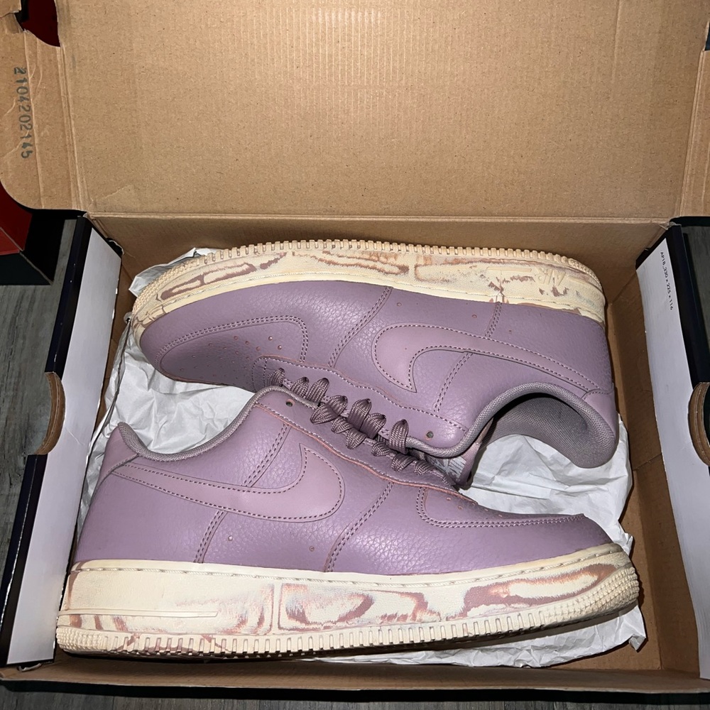 Air Force one elemental rose size 9.5 with box